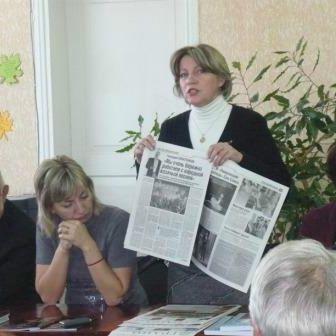 Справа налево Ромашков, Калачова, Михейкина, Николаенко.